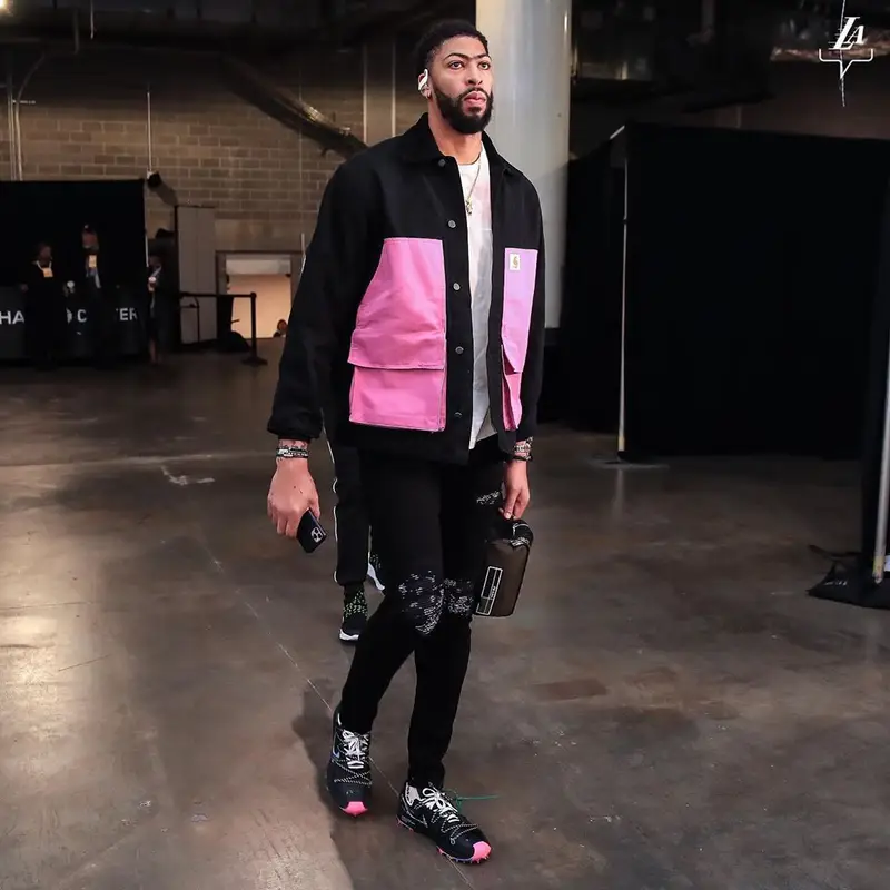 Anthony Davis outfit in Carhartt, Amiri, and Prada, 2020