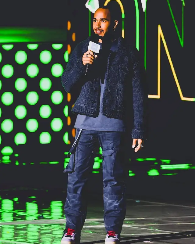 Lewis Hamilton outfit in Louis Vuitton, 2020