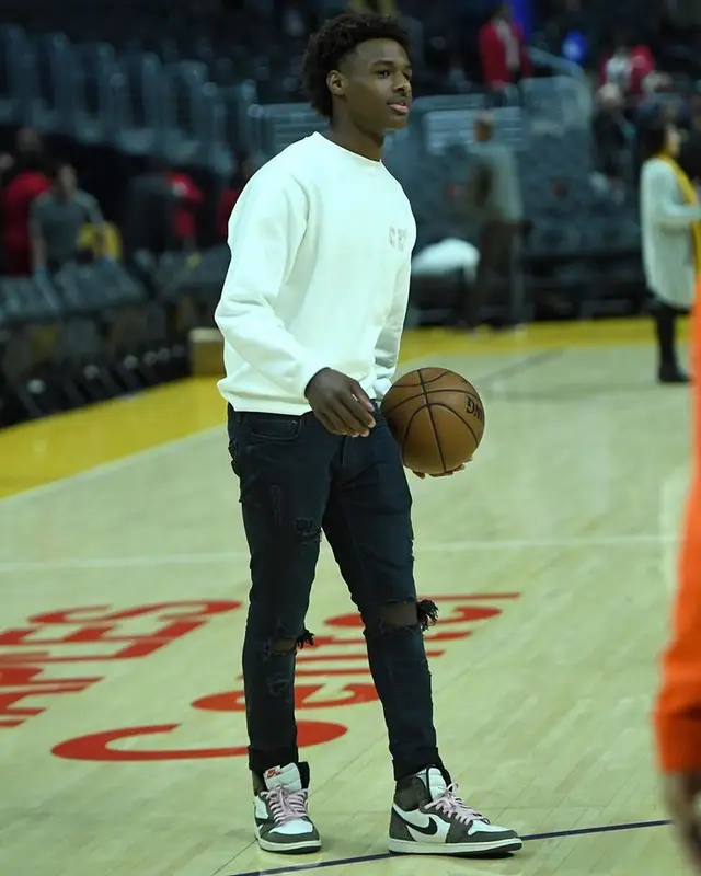 Bronny James outfit in Dior, Fear of God, and Daniel Arsham, 2020