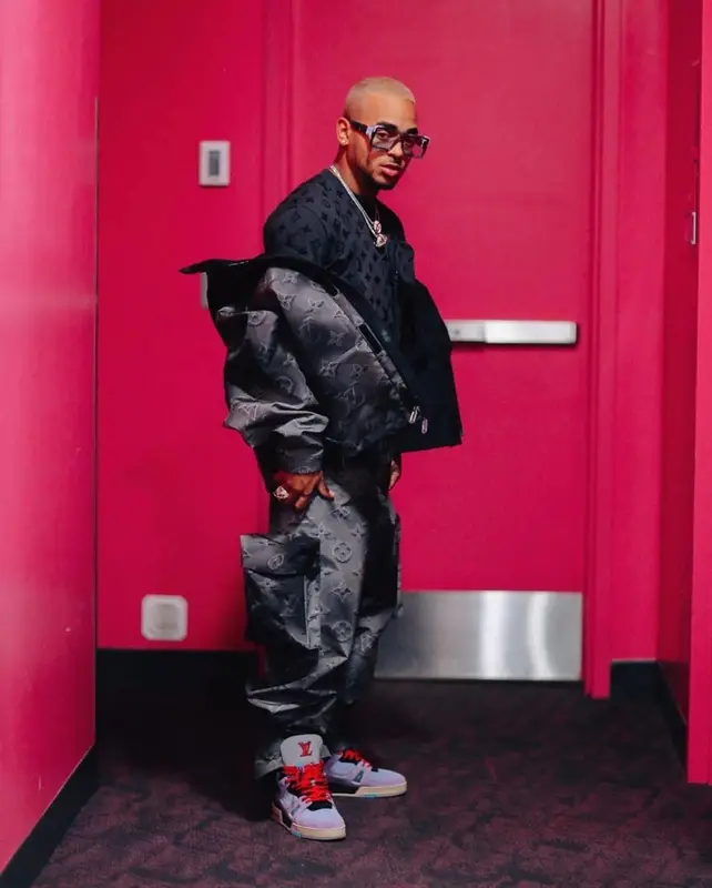 Ozuna outfit in Louis Vuitton, 2020