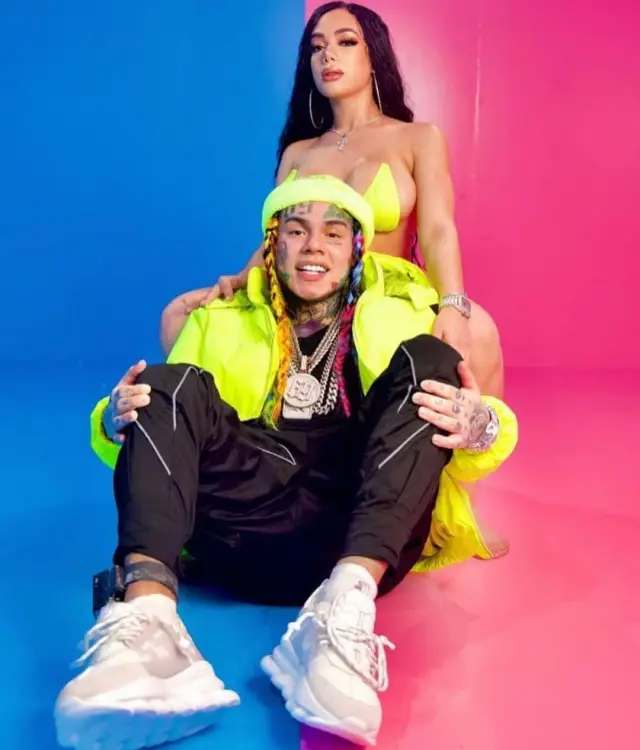6ix9ine outfit in Touredesigns, 6ix9ine Merch, and Versace, 2020