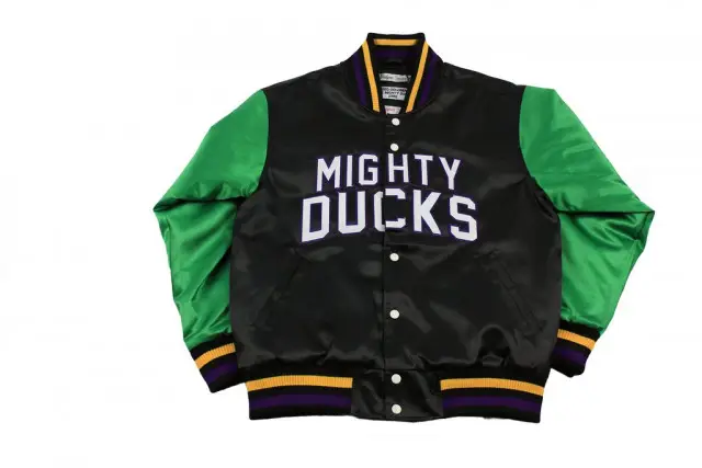 Greg Goldberg Mighty Ducks #33 Headgear Classics Movie Authentic