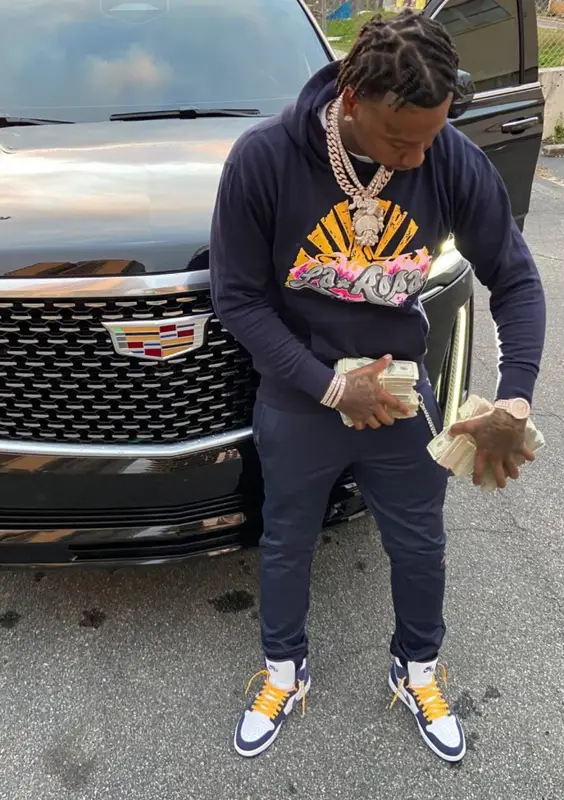 Moneybagg Yo outfit in LaRopa, Dickies, and Nike, 2020