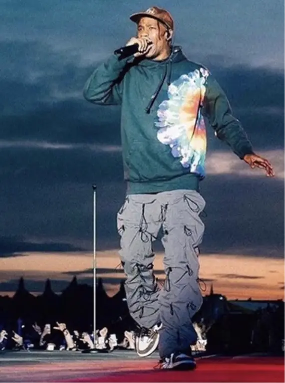 Travis Scott outfit in 99percentis, Travis Scott Merch, and Nike, 2020