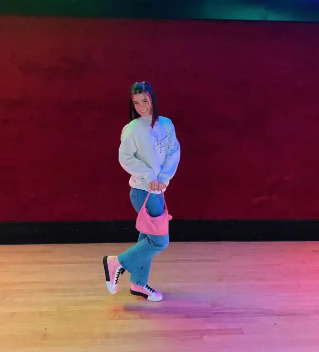 Charli D'Amelio outfit in Nike, Levi’s, and Prada, 2020