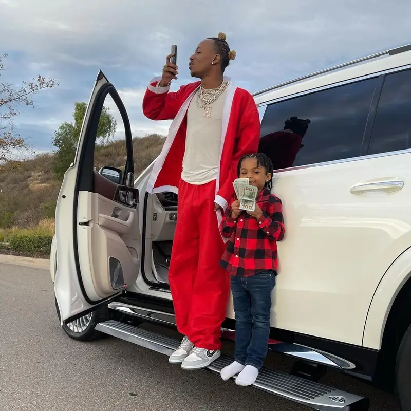 Rich The Kid outfit in Nike, No Name, and Dior, 2020