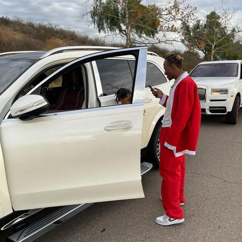Rich The Kid outfit in Nike, No Name, and Dior, 2020