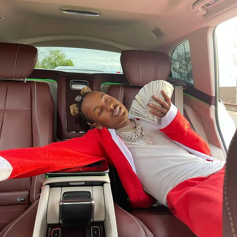 Rich The Kid outfit in Nike, No Name, and Dior, 2020