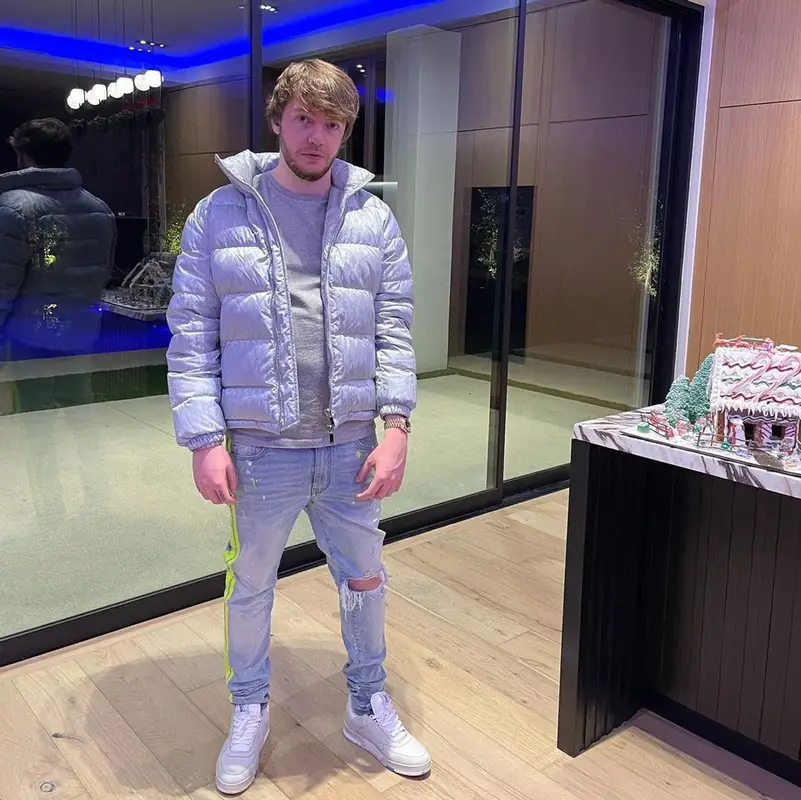 Murda Beatz outfit in Dior, Amiri, and Louis Vuitton, 2020