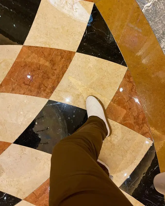 Gunna outfit in Off-White, Bottega Veneta, and Cartier, 2020