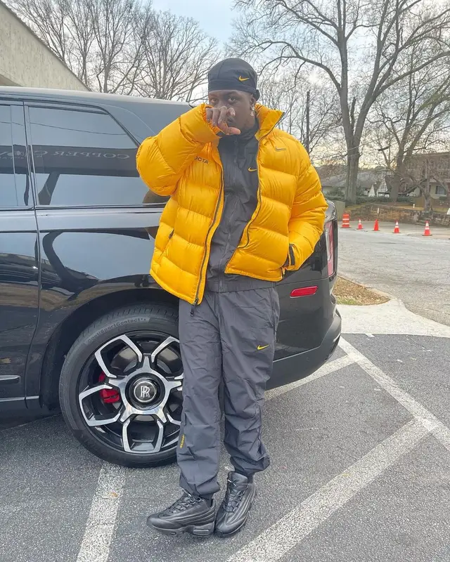 Lil Yachty outfit in Nike, Supreme, and Drake Merch, 2020