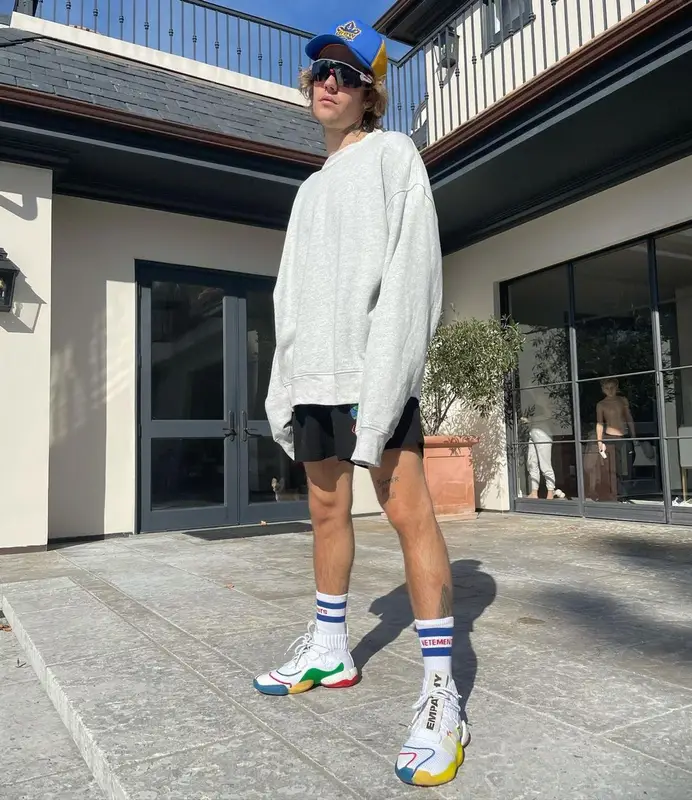 Justin Bieber outfit in Adidas, Oakley, and Vetements, 2021