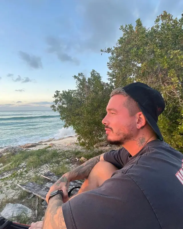 J Balvin outfit in Vintage, Louis Vuitton, and Nigo, 2021