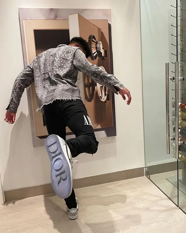 Rui Hachimura outfit in Amiri, Nike, and Dior, 2020