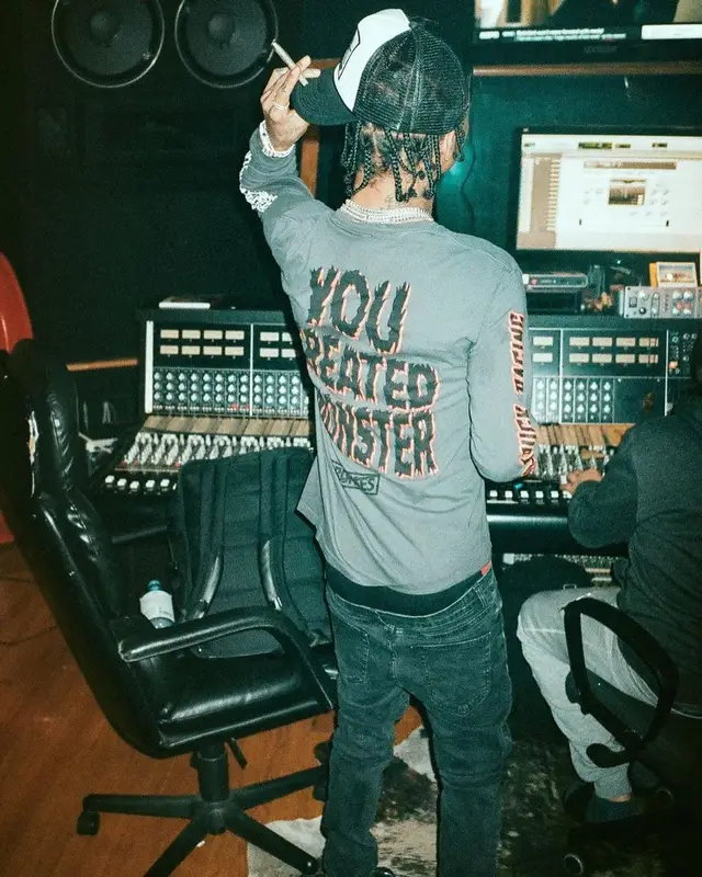 Swae Lee outfit in La Familia Tour, Raf Simons, and Adidas, 2021