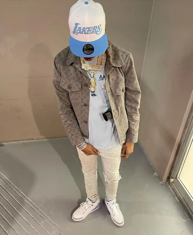 Key Glock outfit in Louis Vuitton, Amiri, and New Era, 2021