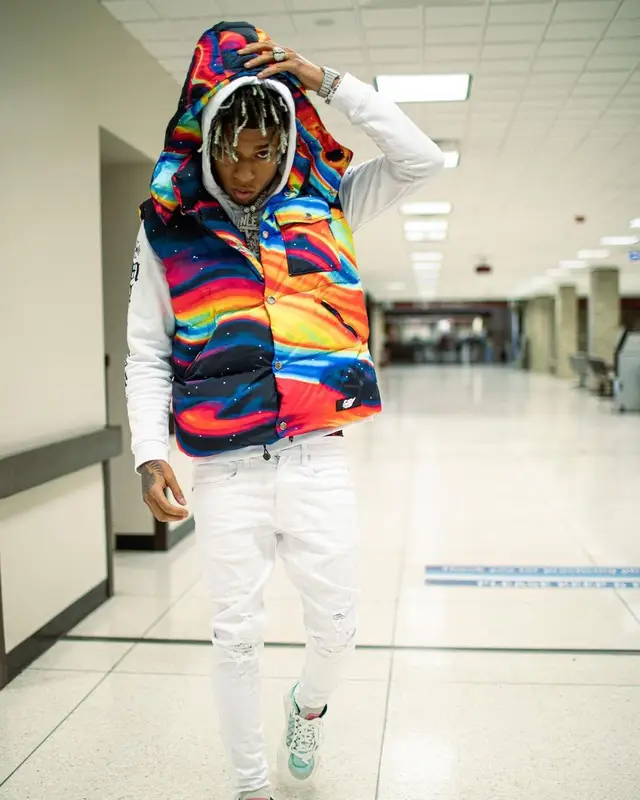 NLE Choppa outfit in SoleBoy and Off-White, 2021