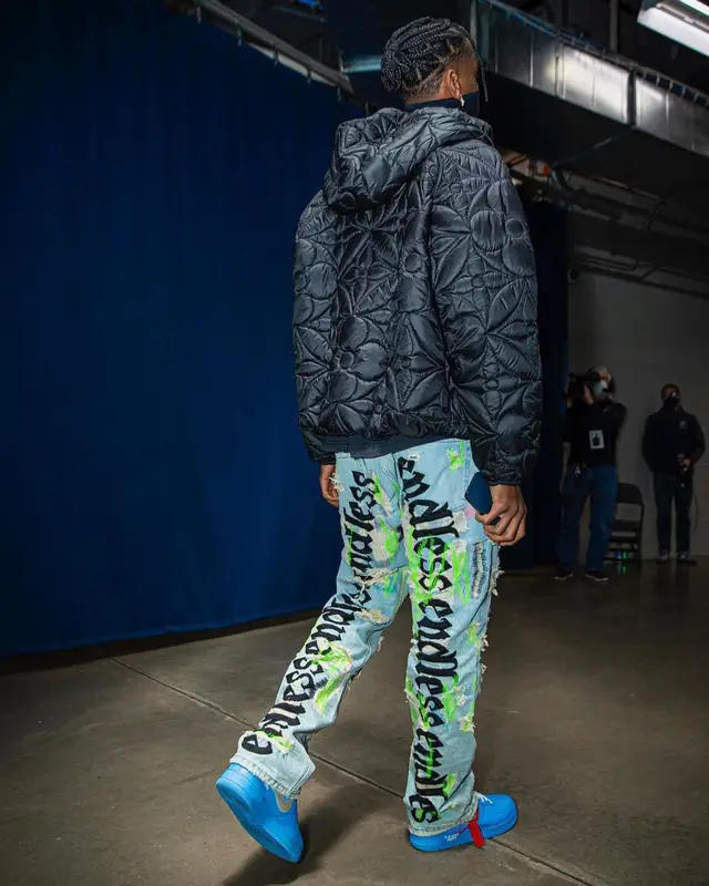 Shai outfit in Louis Vuitton and Nike, 2021