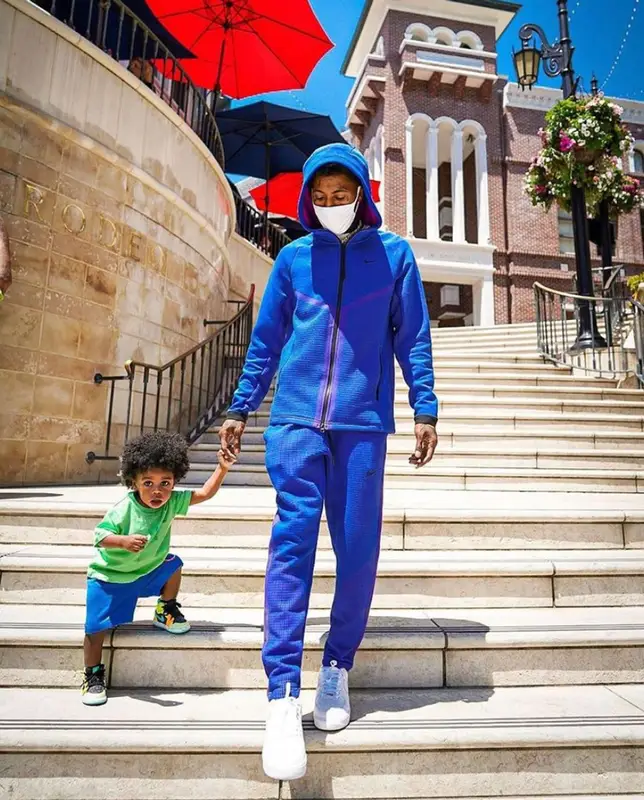 NBA YoungBoy outfit in Nike, 2020