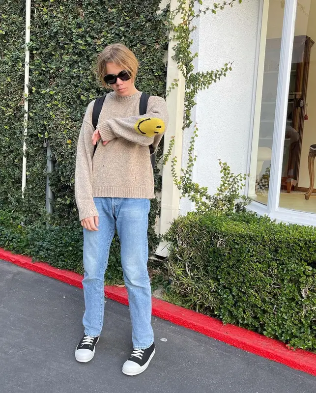 The Kid Laroi outfit in Kapital, Levi’s, and Gucci, 2021
