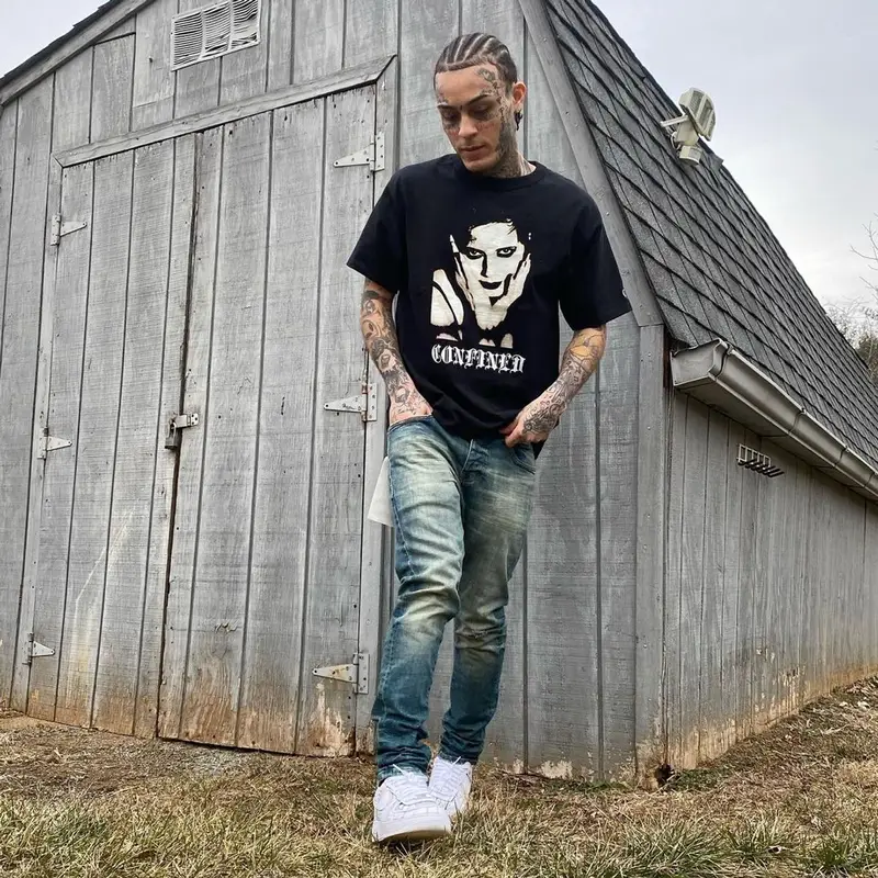 Lil Skies outfit in Confined Clothing, Purple Brand, and Drxp Clothing, 2021