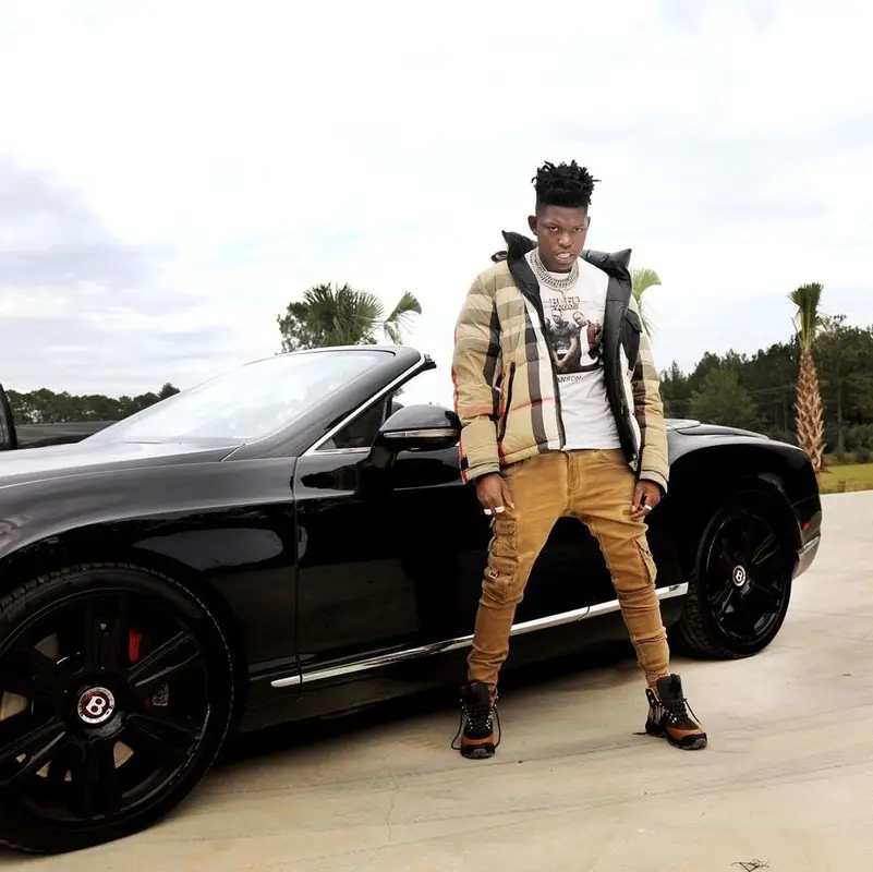 Yung Bleu outfit in Burberry and Gucci, 2020