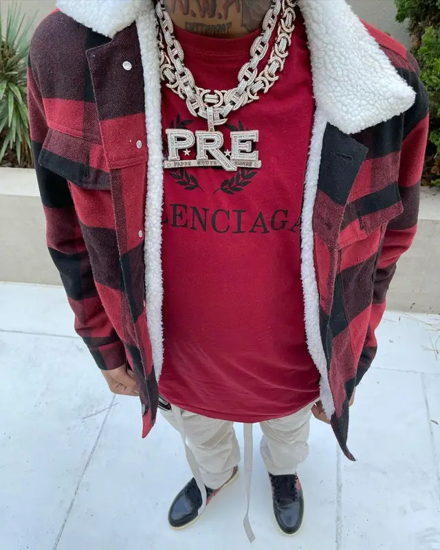 Key Glock outfit in H&M, Balenciaga, and Coca-Cola, 2021