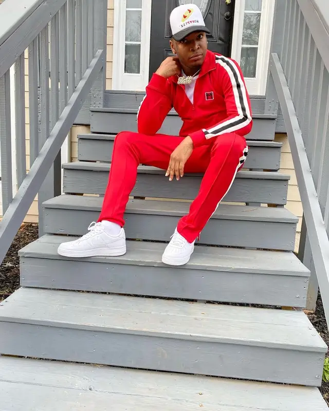 Lil Keed outfit in Modisch, Nike, and Morality., 2021