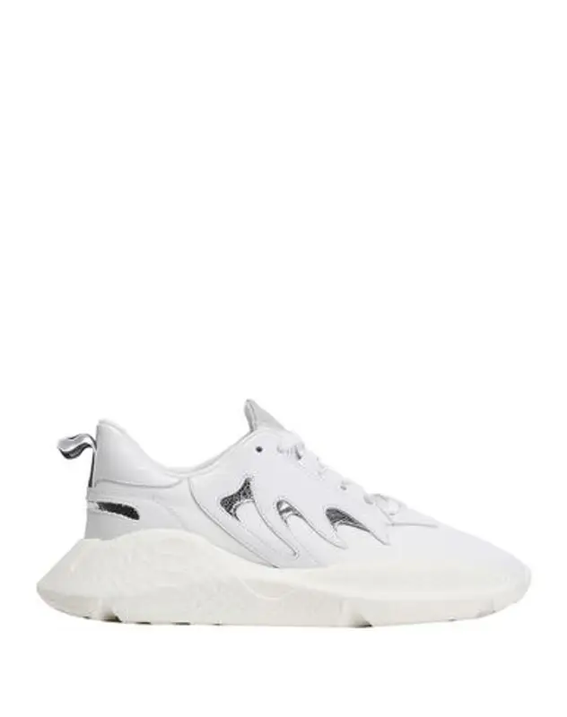 Roberto Cavalli Sneakers In White $244
