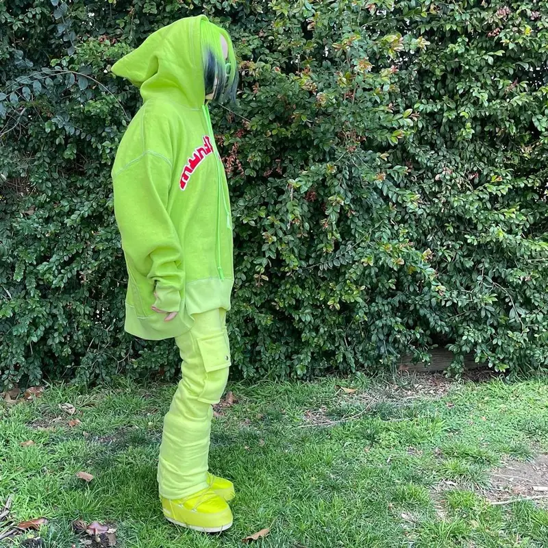 Billie Eilish outfit in Murd333r.Fm, Nyc Vibez, and Chimi, 2021