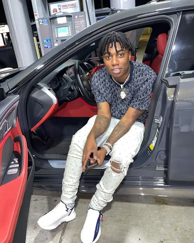 Fredo Bang outfit in Dior, Amiri, and Givenchy, 2021