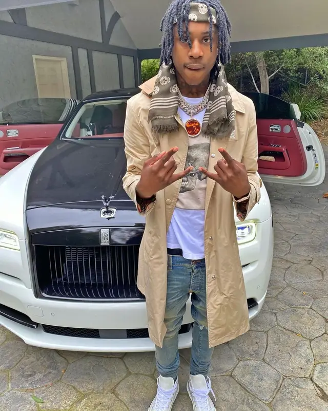 Polo G outfit in Burberry, Dior, and Alexander McQueen, 2019