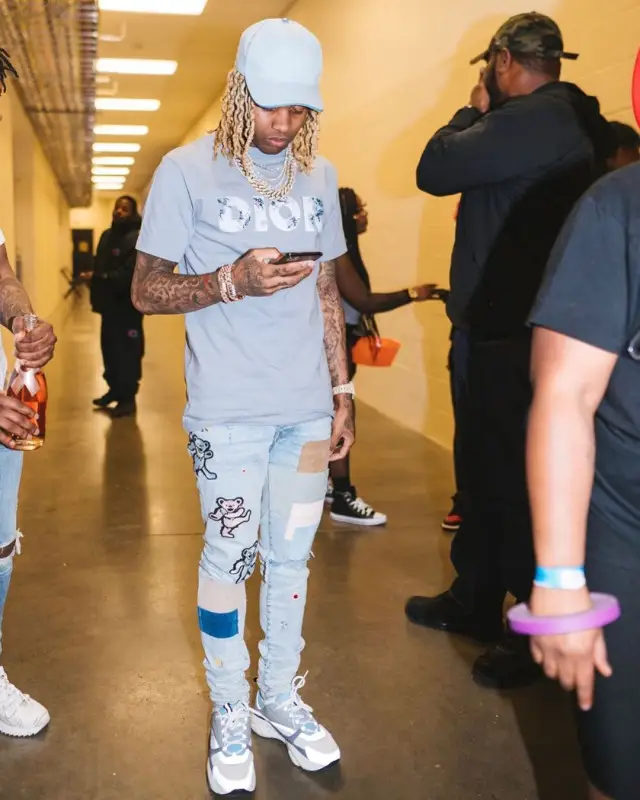 Lil Durk outfit in Amiri, Dior, and Daniel Arsham, 2020