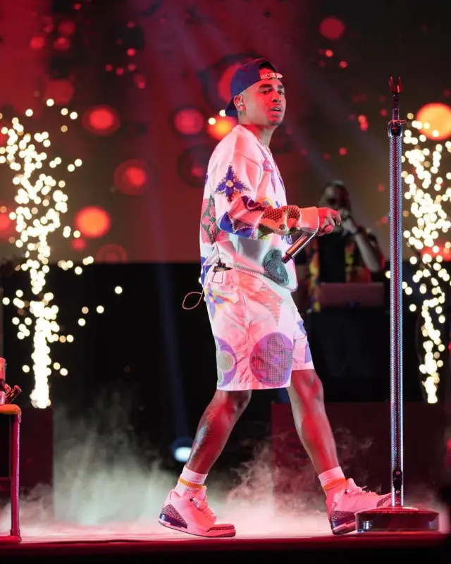 Ozuna outfit in Louis Vuitton and Jordan, 2020