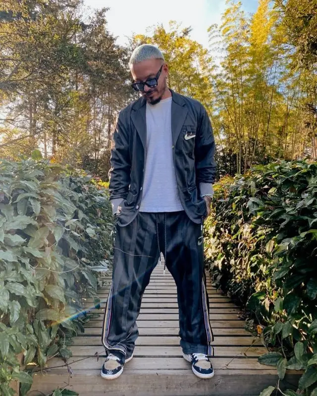 J Balvin outfit in Nike, Louis Vuitton, and Pigalle, 2020