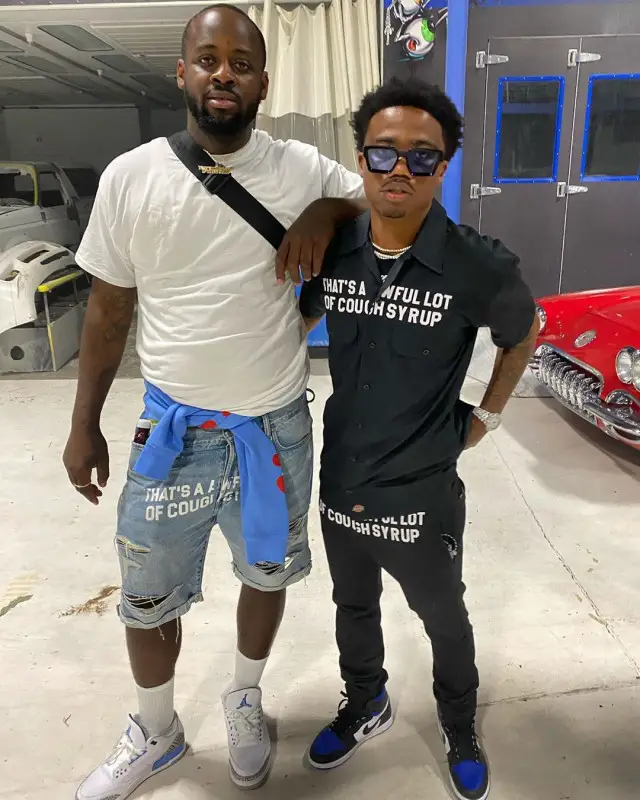 Roddy Ricch outfit in Desto Dubb, Nike, and Louis Vuitton, 2020