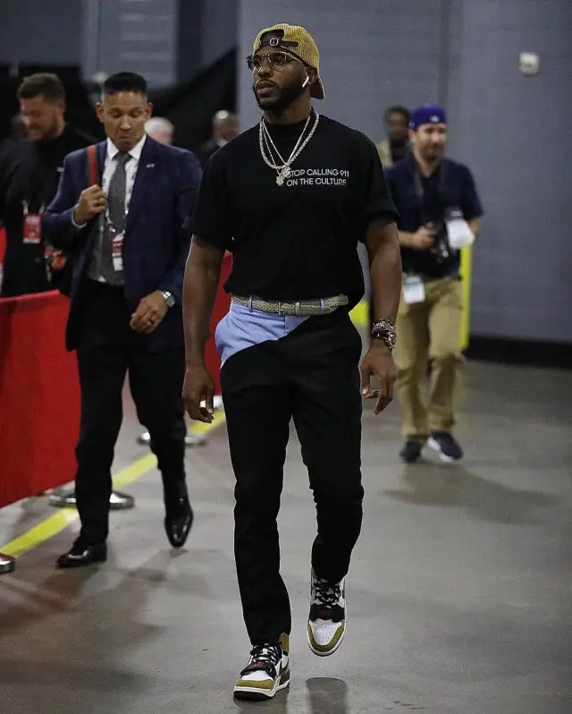 Chris Paul outfit in Pyer Moss, Calvin Klein, and Jordan, 2020