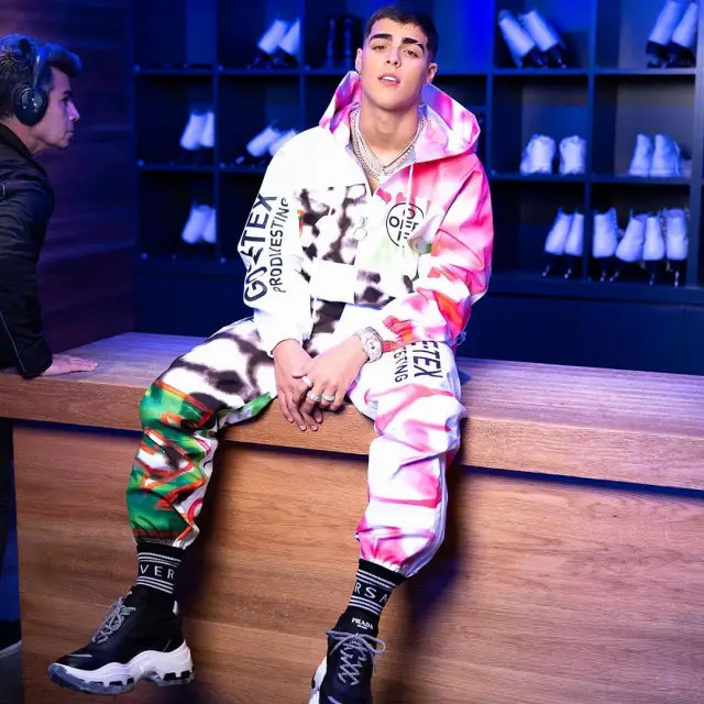 Lunay outfit in Off-White, Prada, and Versace, 2020