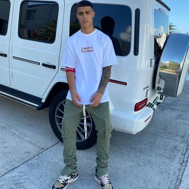 Lunay outfit in Supreme, Nike, and Takashi Murakami, 2020