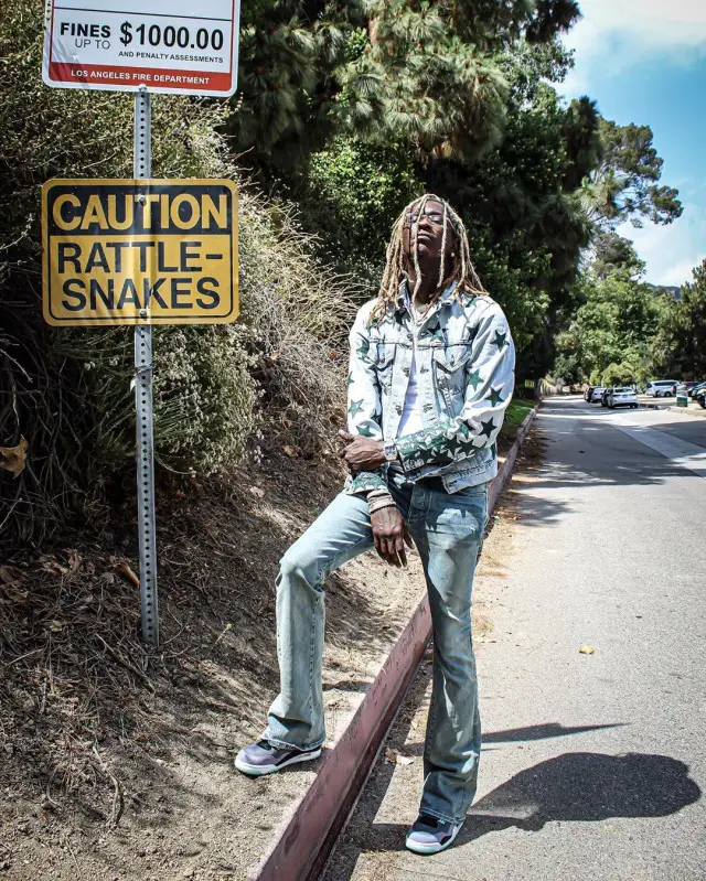 Young Thug outfit in Chemist, Amiri, and Cartier, 2020