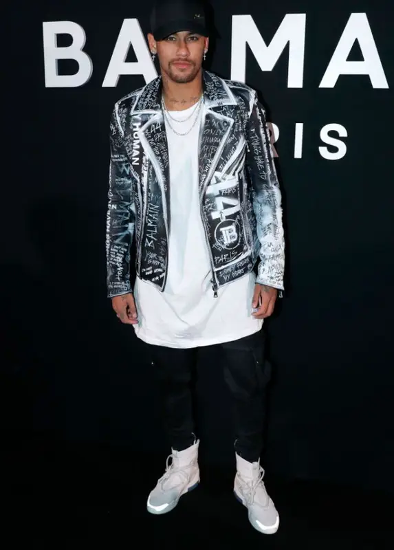 Neymar outfit in Balmain, Prada, and Nike, 2020