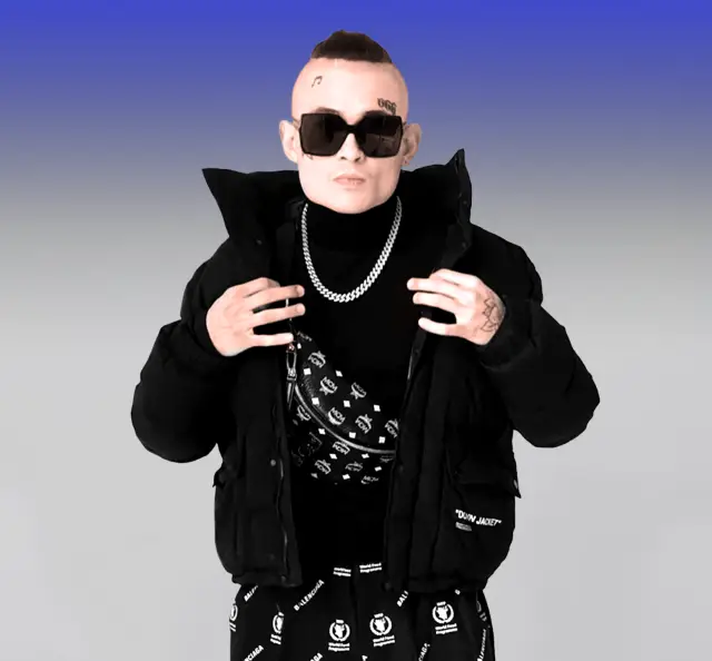 Morgenshtern outfit in Off-White, MCM, and Saint Laurent, 2020