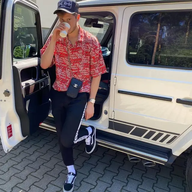 Алексей Миранчук outfit in Balenciaga, Chrome Hearts, and Chanel, 2020