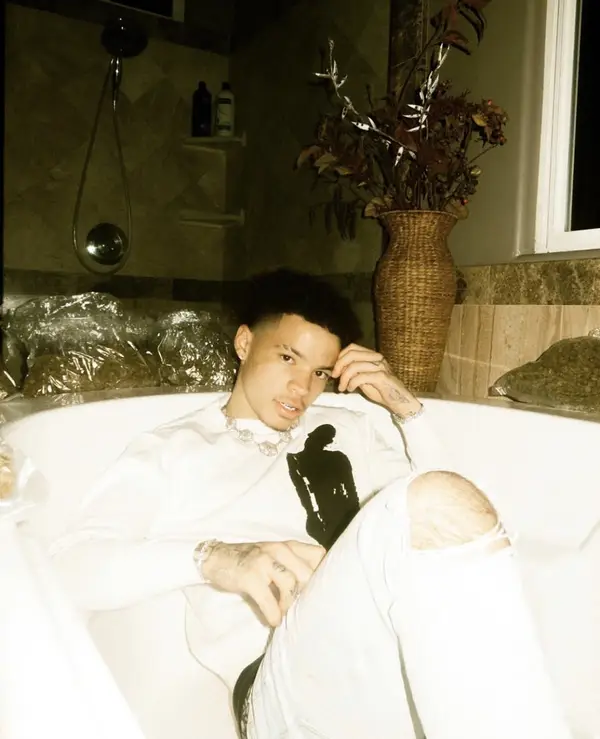 Lil Mosey outfit in Syckli, 2020