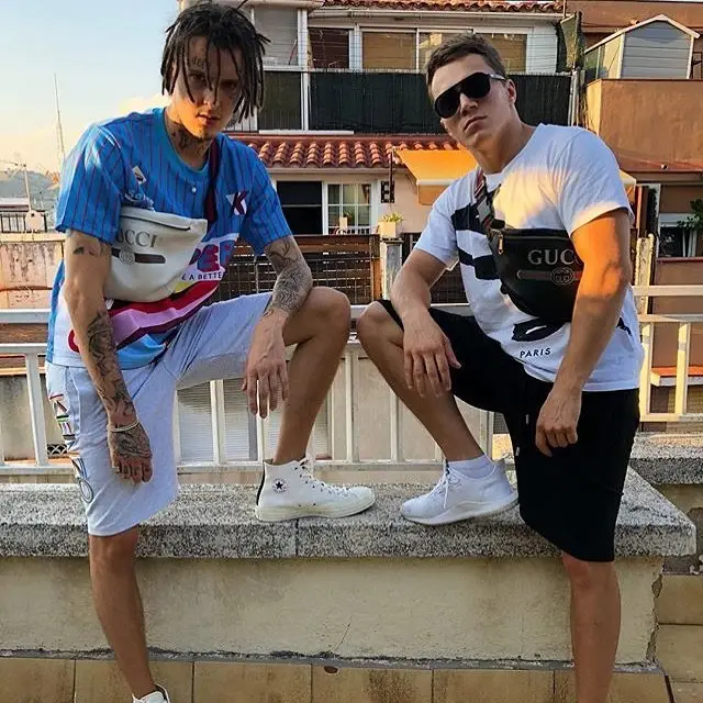 Kizaru outfit in Kenzo, Comme Des Garcons, and Gucci, 2018