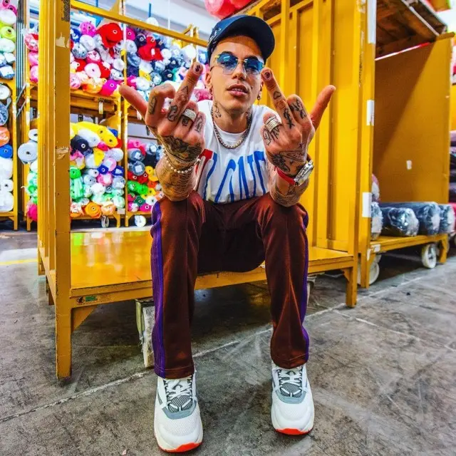 Sfera Ebbasta outfit in Vlone, Needles, and Cartier, 2020