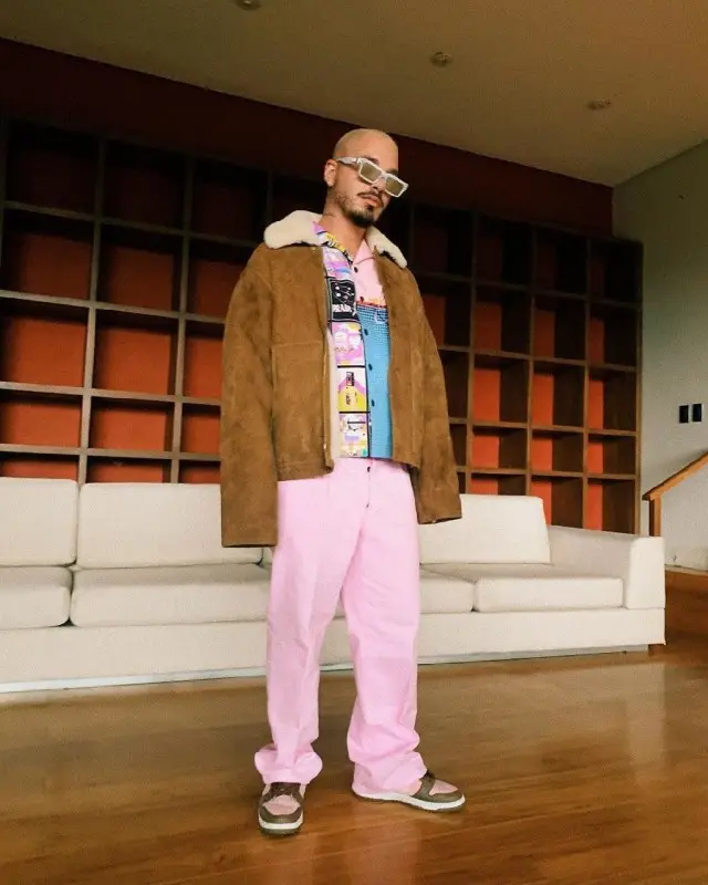 J Balvin outfit in Prada, Louis Vuitton, and Nike, 2020