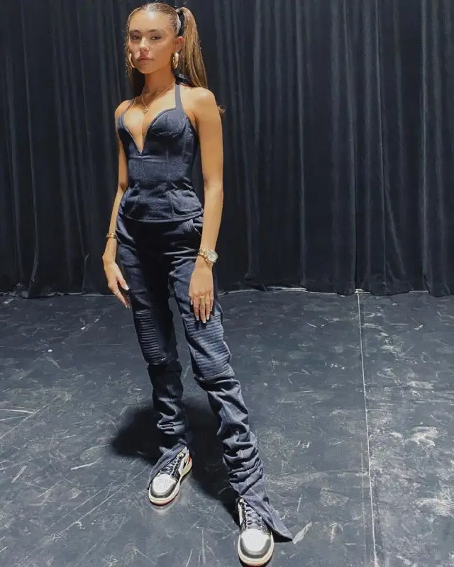 Madison Beer outfit in LaQuan Smith, Jennifer Fisher, and Jordache, 2020