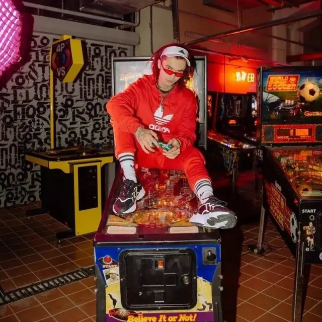 Gone Fludd outfit in Adidas and George Keburia, 2019