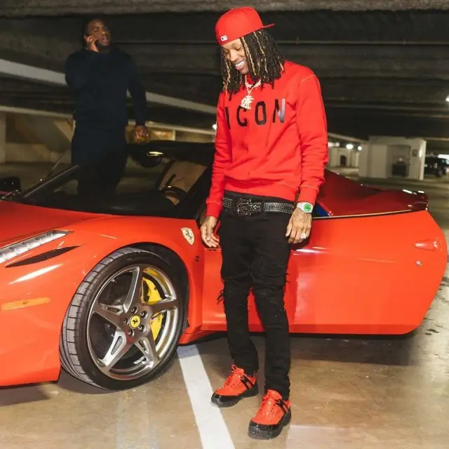 King Von outfit in Dsquared2, Amiri, and B.B. Simon, 2020